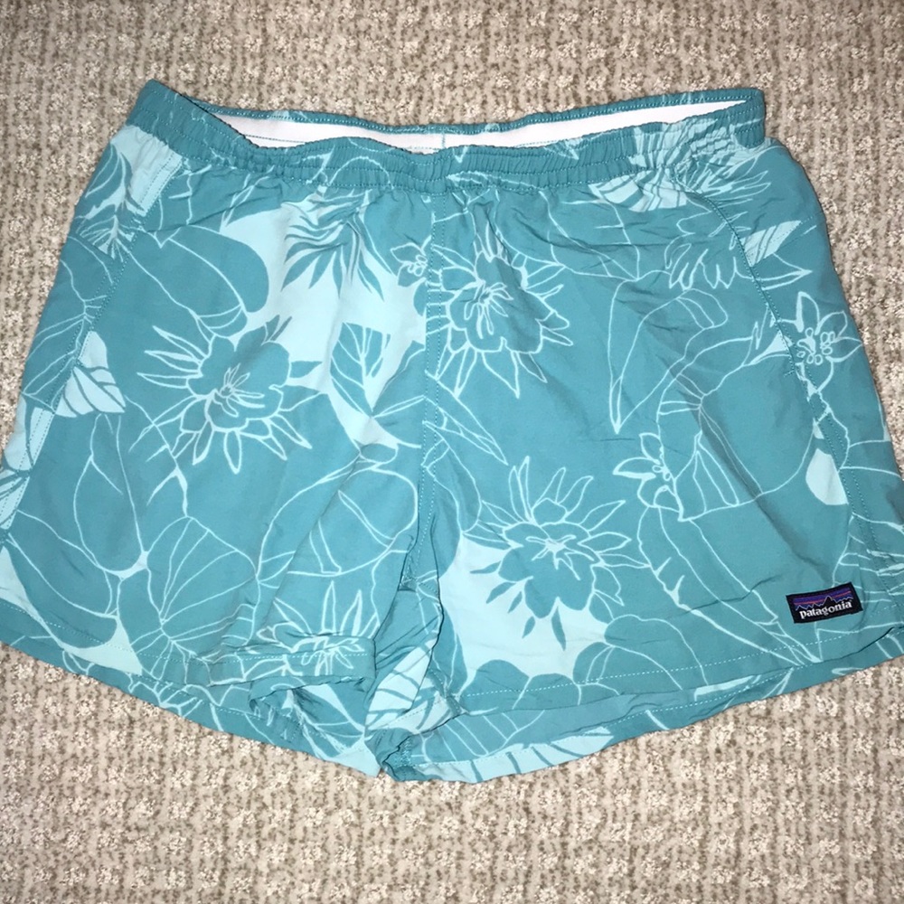 Blue floral Patagonia baggie shorts